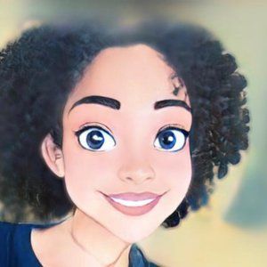 Meet your Posher, Olivia